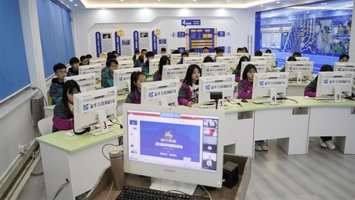 春招热潮来袭，互联网游戏企业争相上门预定新华电脑毕业生